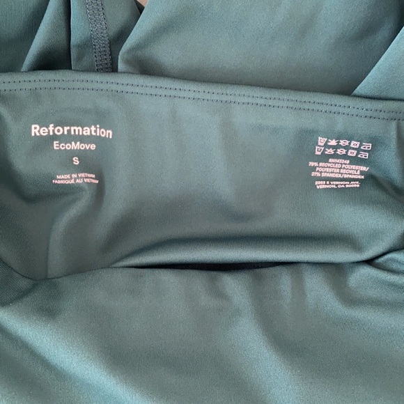 Reformation Ecomove High Rise Legging - Picture 3 of 5